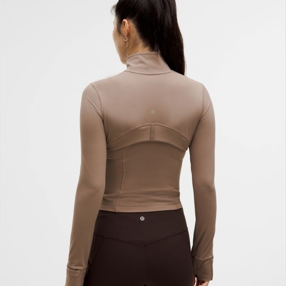 Lululemon π Define Cropped Jacket Nulu π€ - Picture 6 of 9